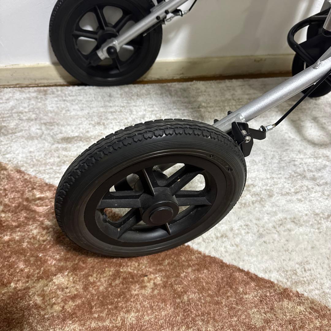次世代歩行車 neo-NOPPO　ネオ ノッポ　歩行器