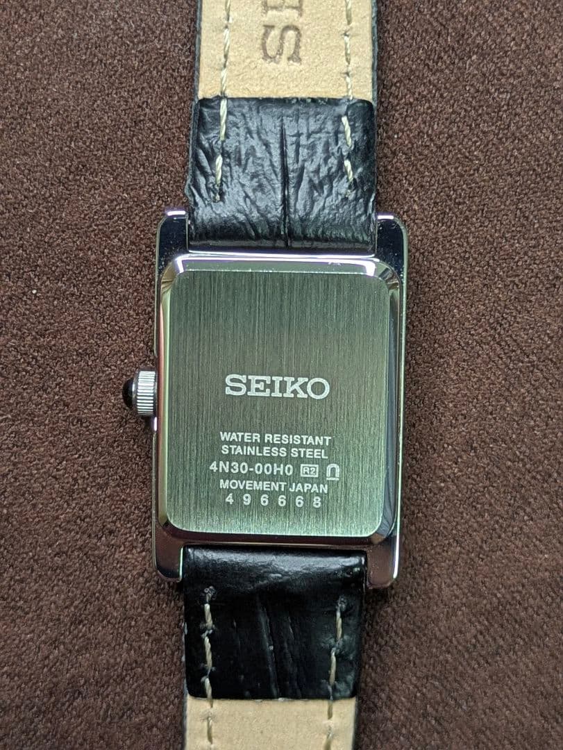 未使用 SEIKO ESSENTIALS SWR053 タンク