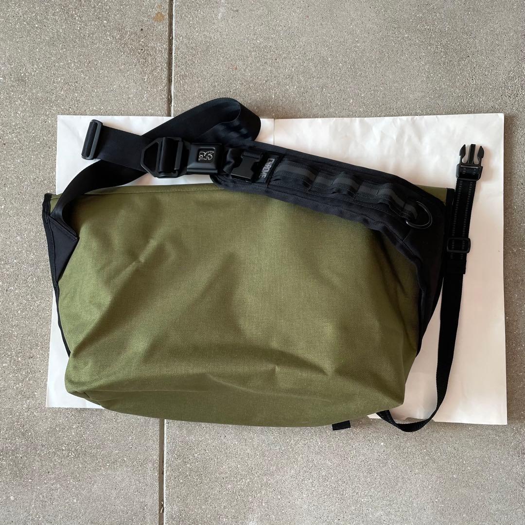 レア　極美品　CHROME 24L 防水　メッセンジャーバッグ　ブラン3 カーキ