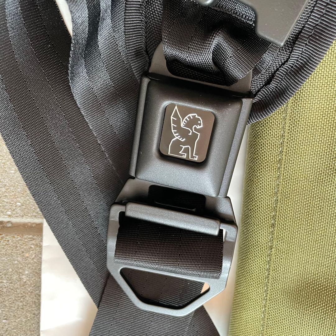 レア　極美品　CHROME 24L 防水　メッセンジャーバッグ　ブラン3 カーキ