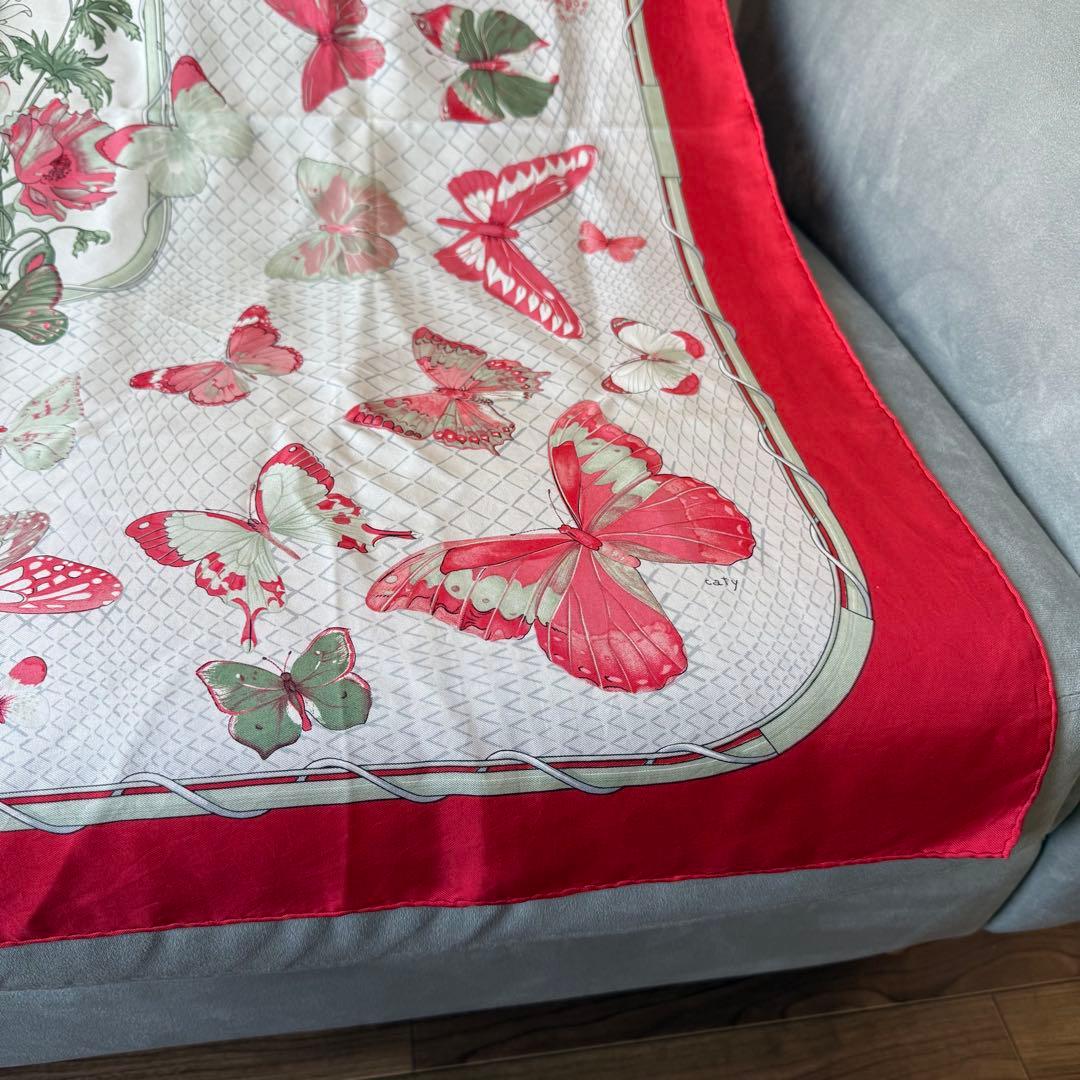 エルメス カレ 90 スカーフ プロヴァンス地方の踊り 蝶々 シルク 赤