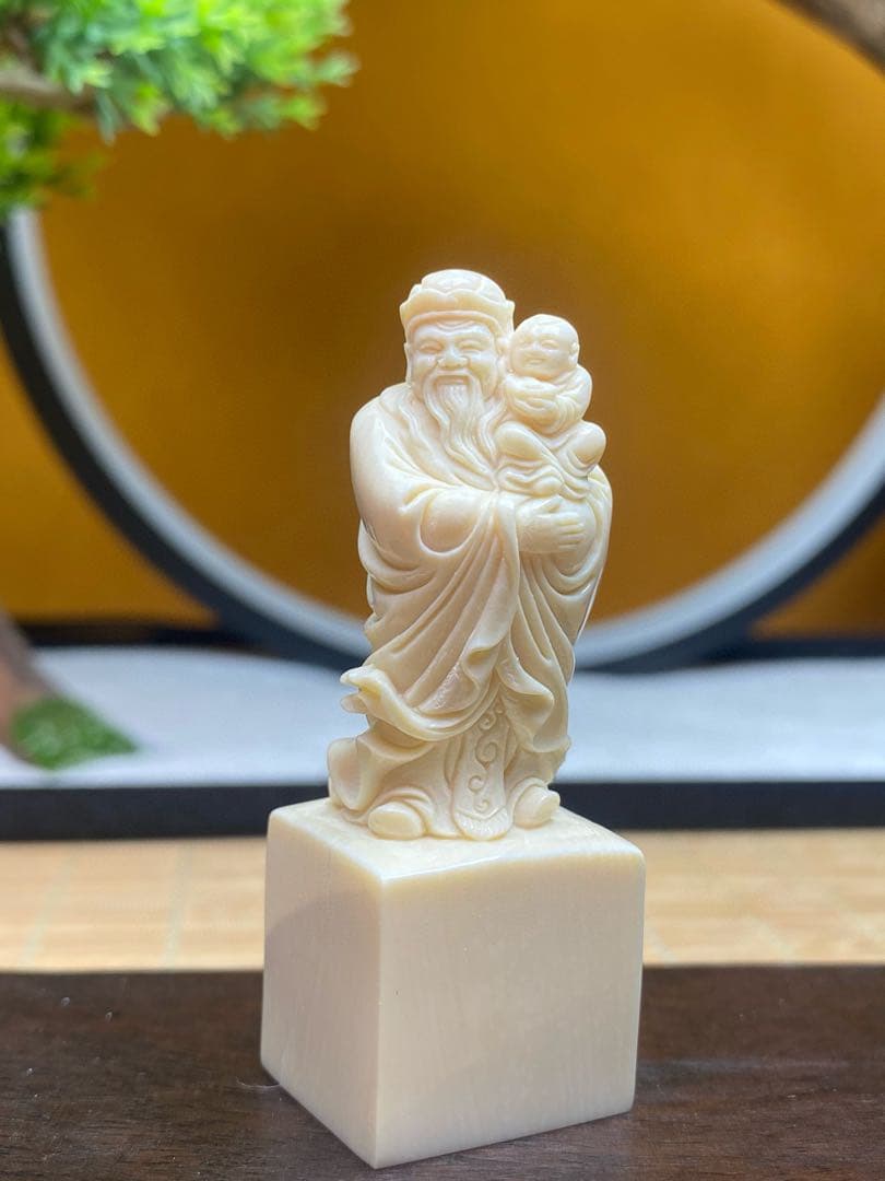天然マンモス牙美しい手作り彫刻　福禄寿　置物