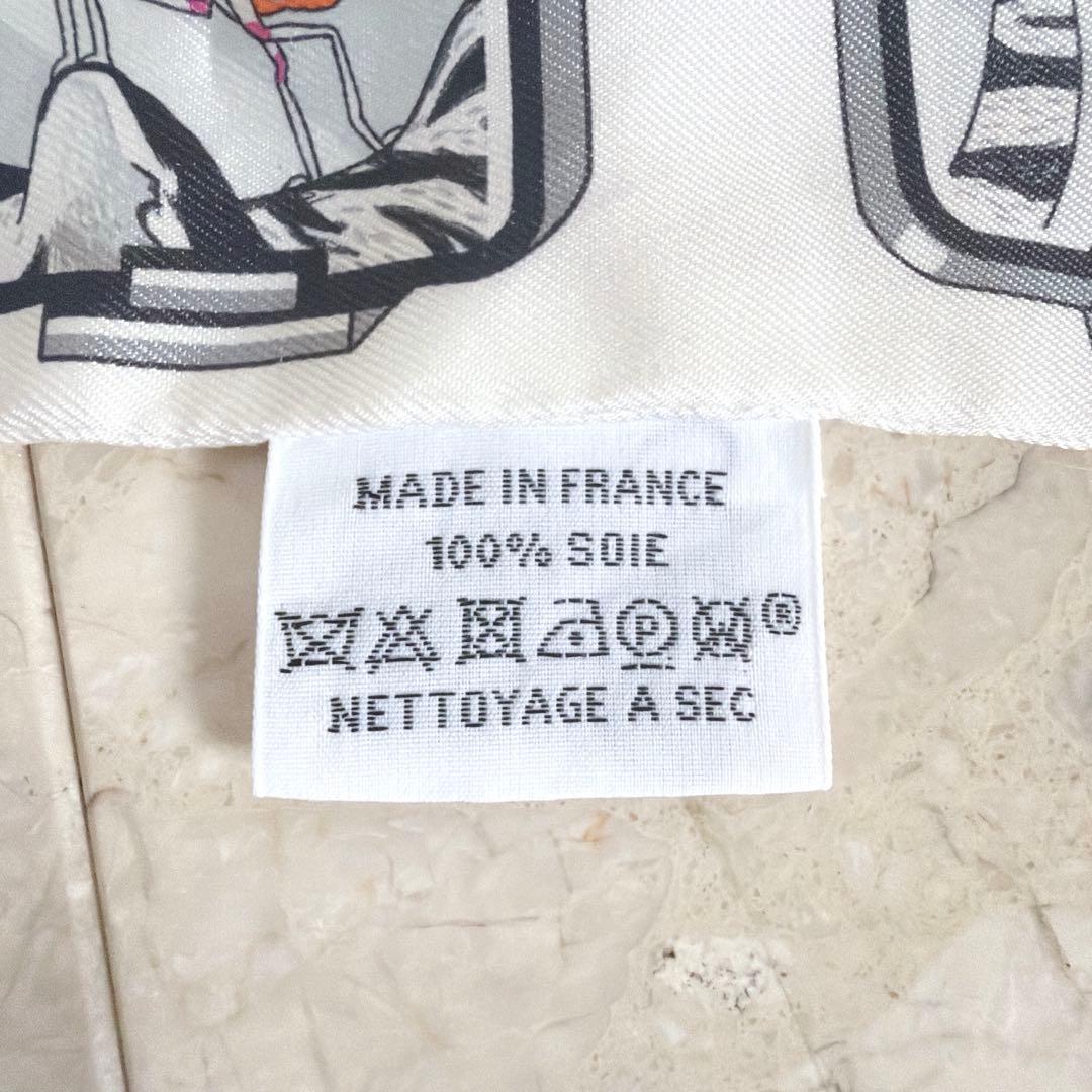 【エルメス】2023 ツイリー ストーリー スカーフ 動物 (お箱なし)