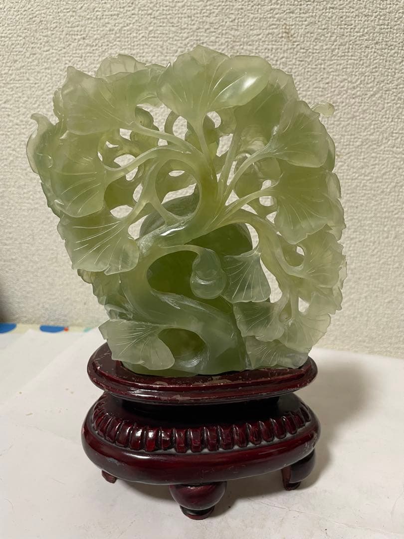 DCM 株式会社　天然石　綠石彫刻瓢箪　置物彫刻 木製台座付き