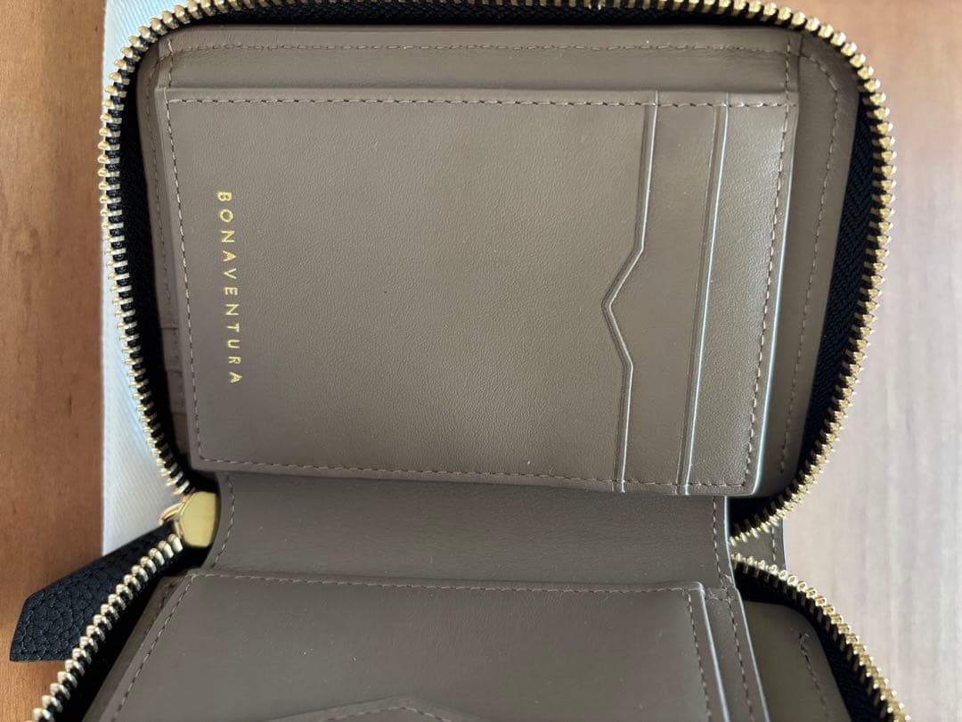 BONAVENTURA ミディアム ジップウォレット 箱、保証書付き(未登録)