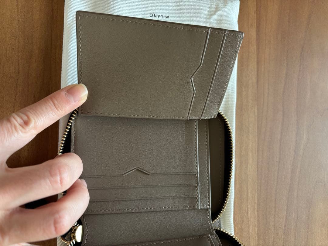 BONAVENTURA ミディアム ジップウォレット 箱、保証書付き(未登録)
