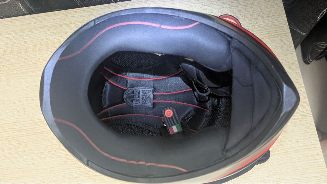 AGV K1 ヘルメット レッド