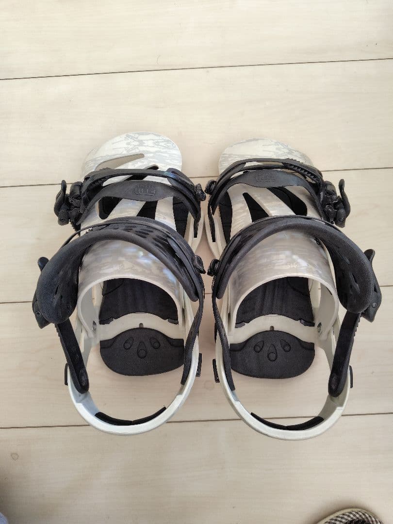 スノーボード FLUX ds