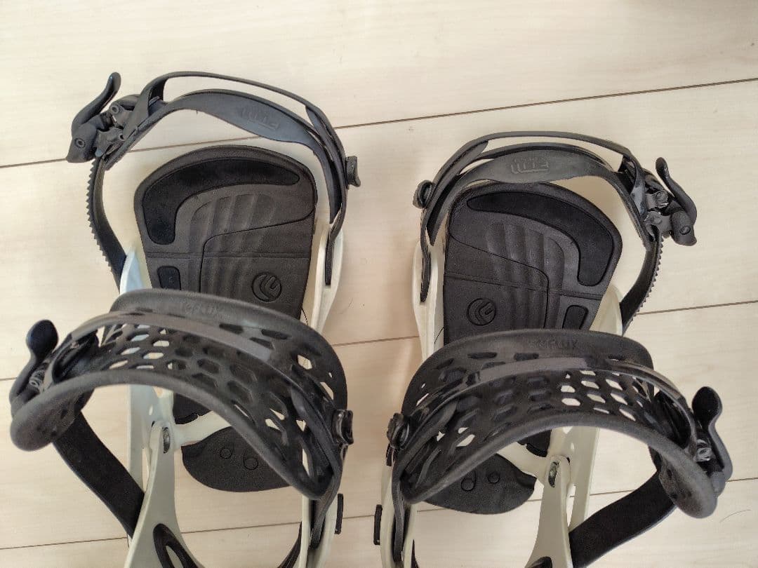 スノーボード FLUX ds