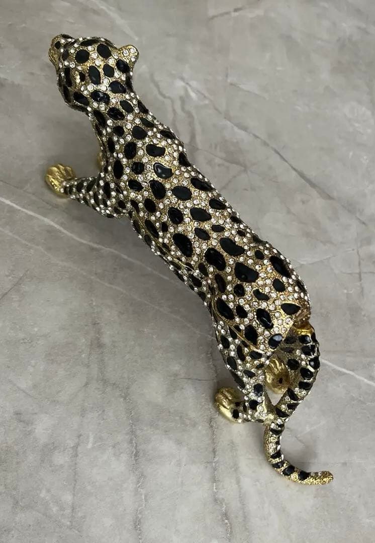 パンサー 豹 オブジェ 小物入れ ドバイで購入 未使用