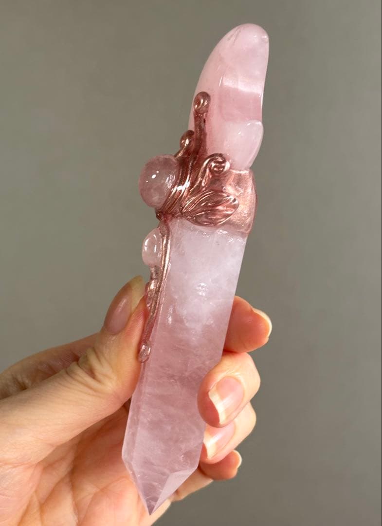 あ〜きゃん♬様　高品質　ローズクォーツ　大きめ魔法スティック　魔法ワンド　月