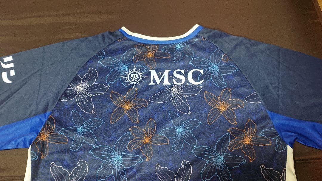 u*e様 Vファーレン長崎V-VAREN NAGASAKI復刻ユニフォームTシャ