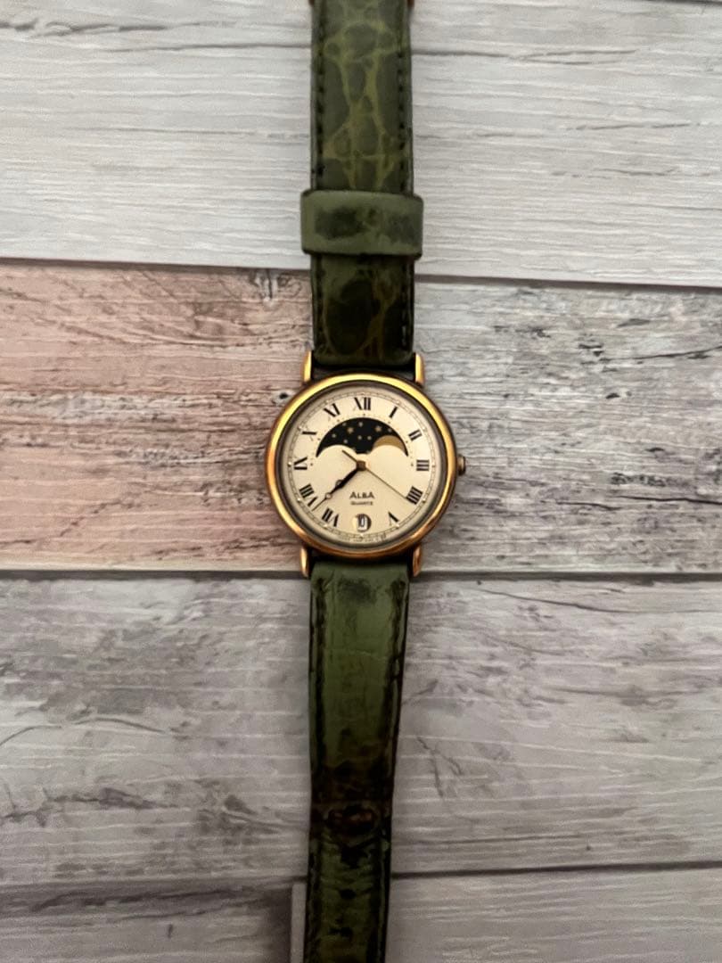 SEIKO ALBA アナログ時計　V338-6100