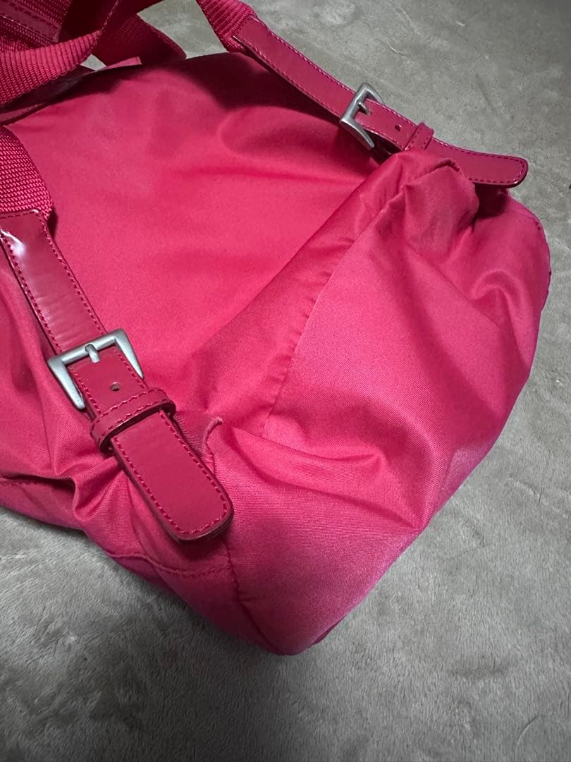 ⌘*⌘様 PRADA ナイロン リュック　チェリーレッド