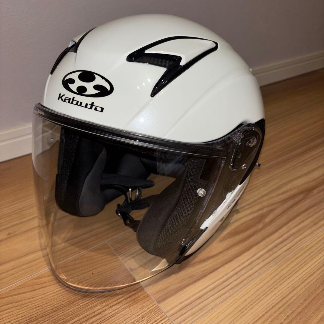 Kabuto Exceed ホワイト Sサイズ