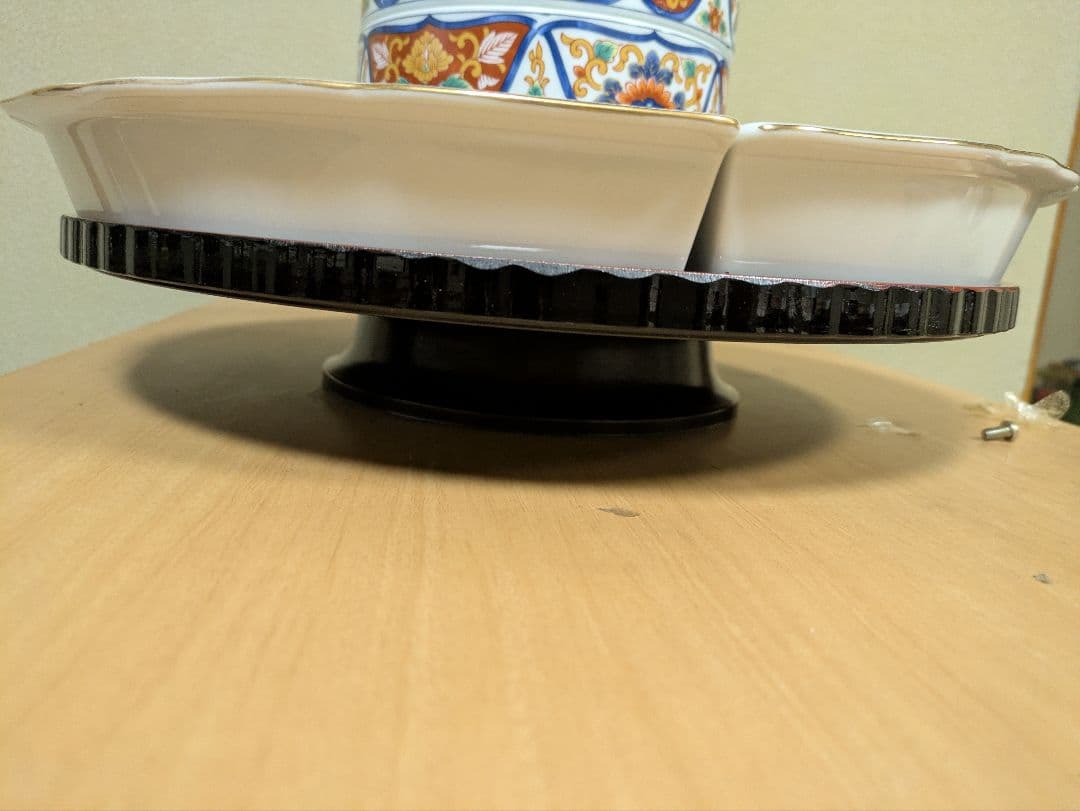 陶彩　花柄陶器製3段重ね皿セット　オードブル　錦菊　牡丹　回転皿 パーティー