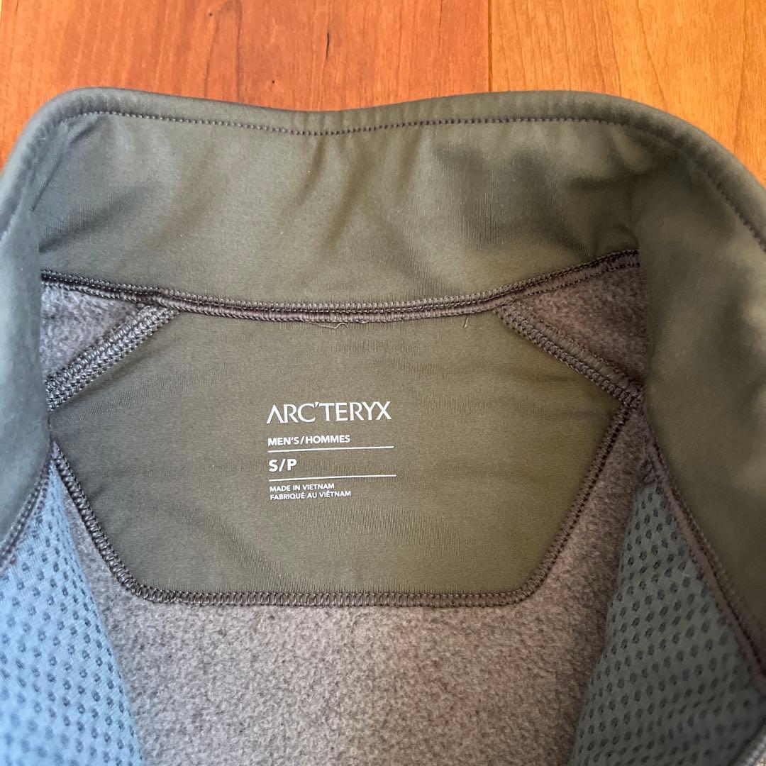 ARC’TERYX コバートカーディガン