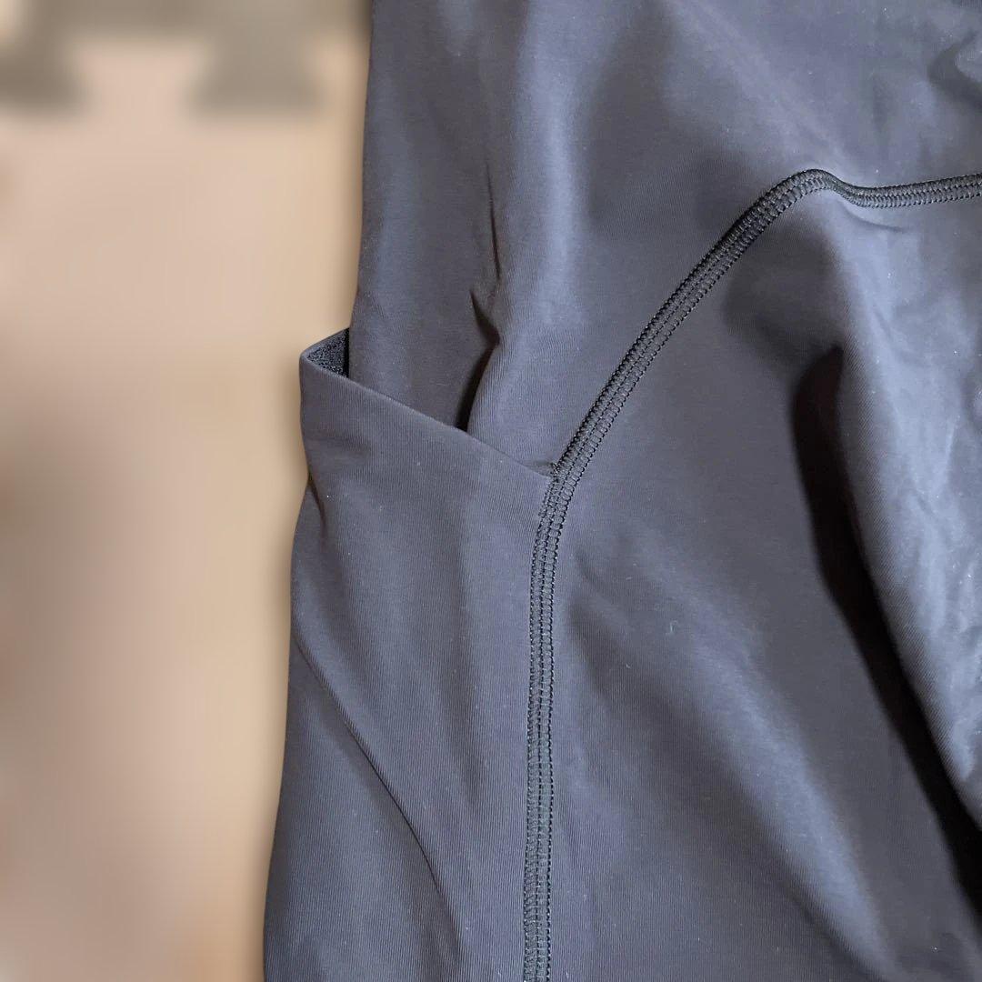 お値下げ中！新品Lululemon サイズ8