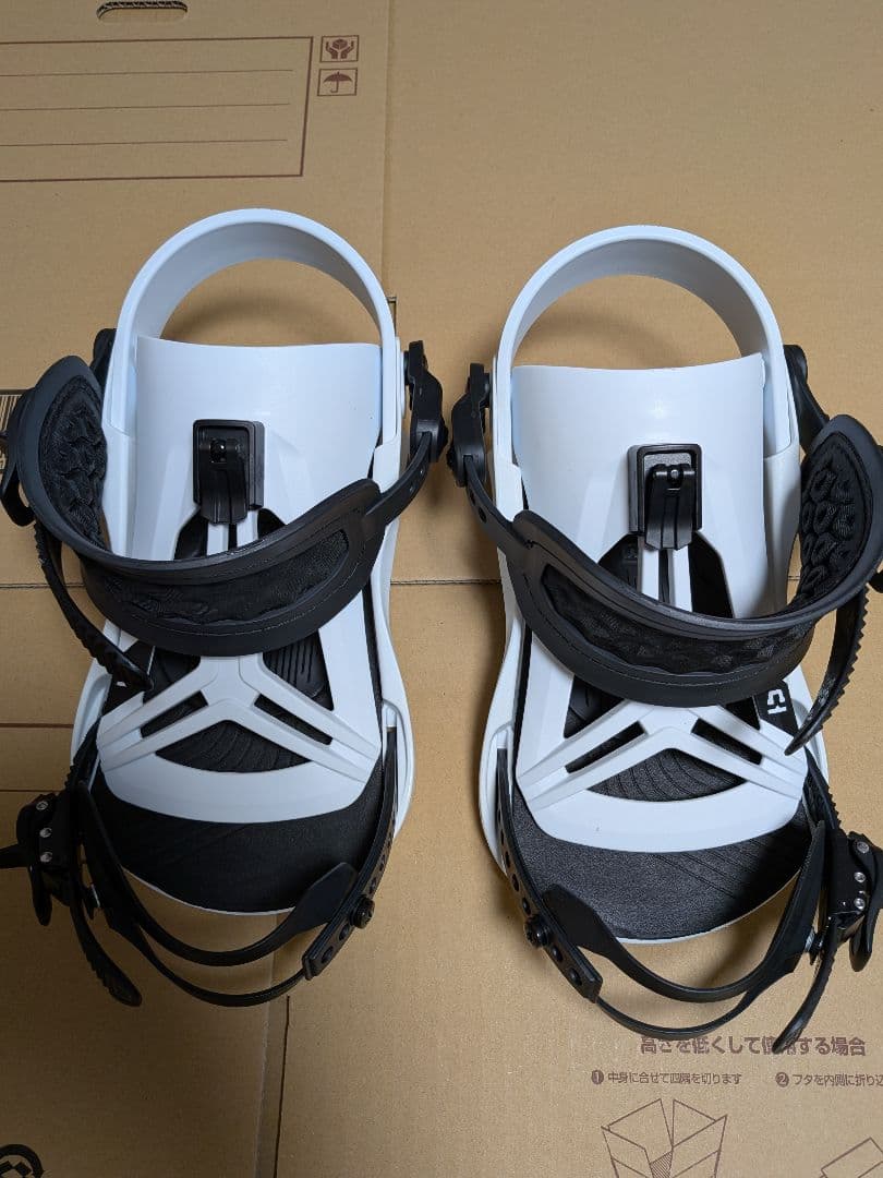 UNION FLITE/PRO スノーボードビンディング ホワイト