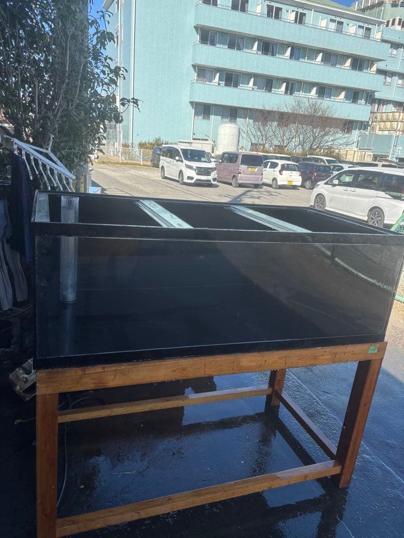 1800 900 600 4面黒　水槽のみ送料こみ