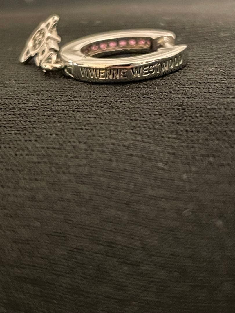 vivienne westwood ピアス　片耳　オーブ　ビビアンウエストウッド