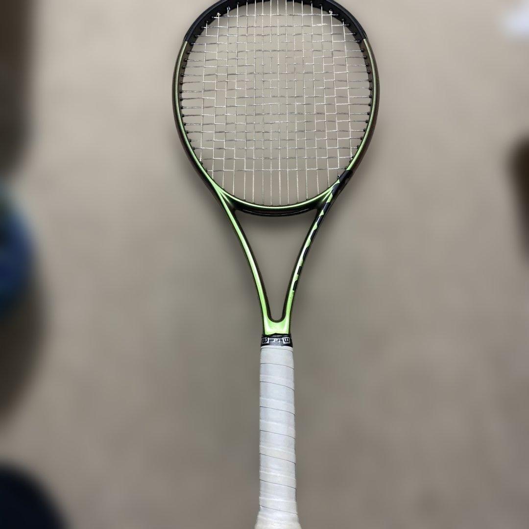 Wilson Blade V8 テニスラケット 98