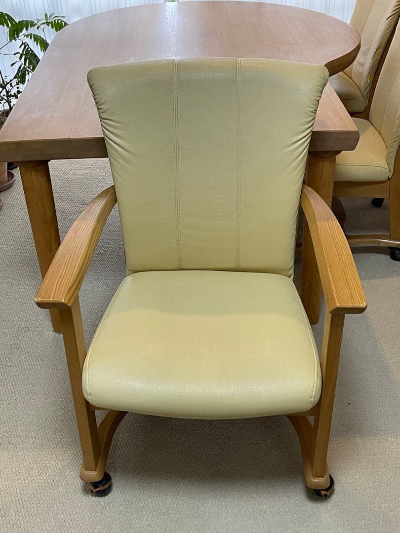 【2/20で終了•送料込】ナガノインテリア キャスター肘付ダイニングチェア1脚