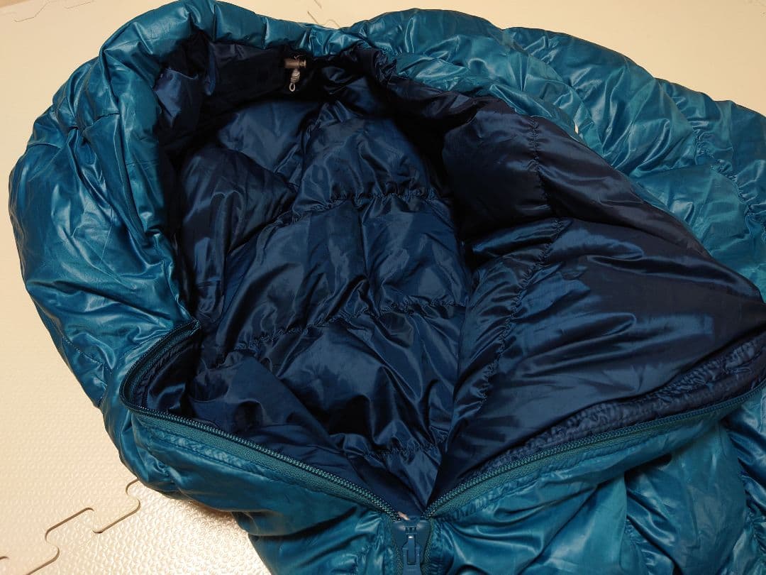 美品 モンベル Down Hugger 650 #3 R/zip 寝袋