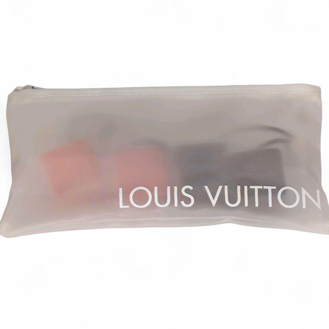 人気✨LOUISVUITTON　ブランドロゴ入りキューブ型ヘアゴム　2つセット