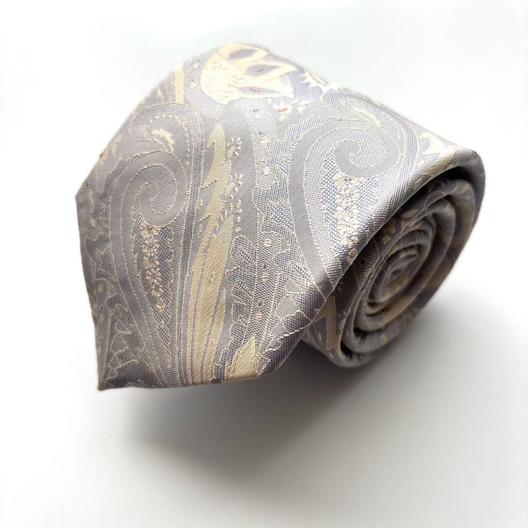 ꧁美品꧂ バーバリーブラックレーベル ネクタイ ペイズリー 花柄 シルバー 光沢