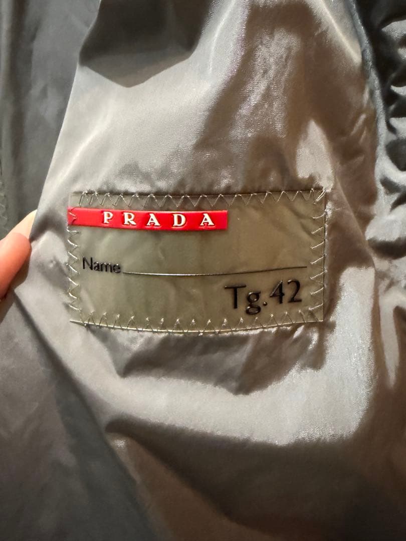 ともっきー　PRADA SPORT 中綿ナイロンジャケット