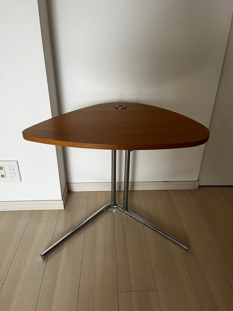 TECTA（テクタ）サイドテーブル K22 アクタス　ACTUS