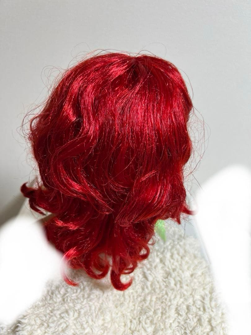 ディズニー、アニメータードールの人形（アリエル）ライト付き