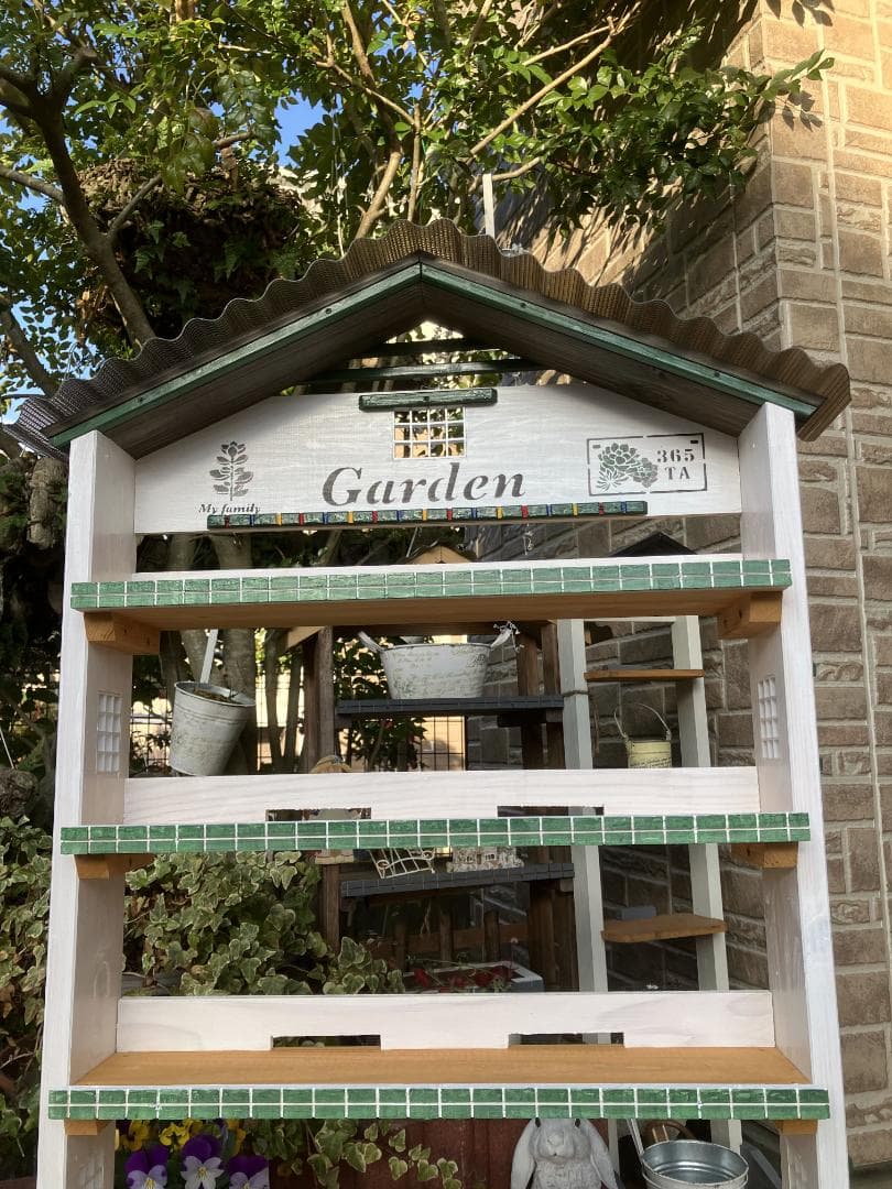 No 26　 三角お屋根の簡単移動 多肉植物棚　Garden　white　5段