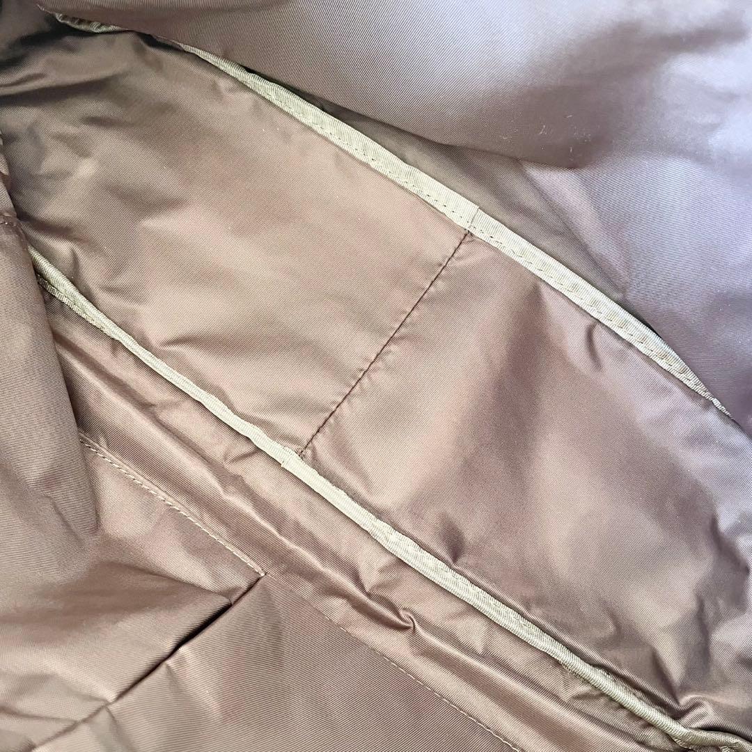 【極美品】russet トートバッグ ナイロン チャーム付き ラシット 軽量