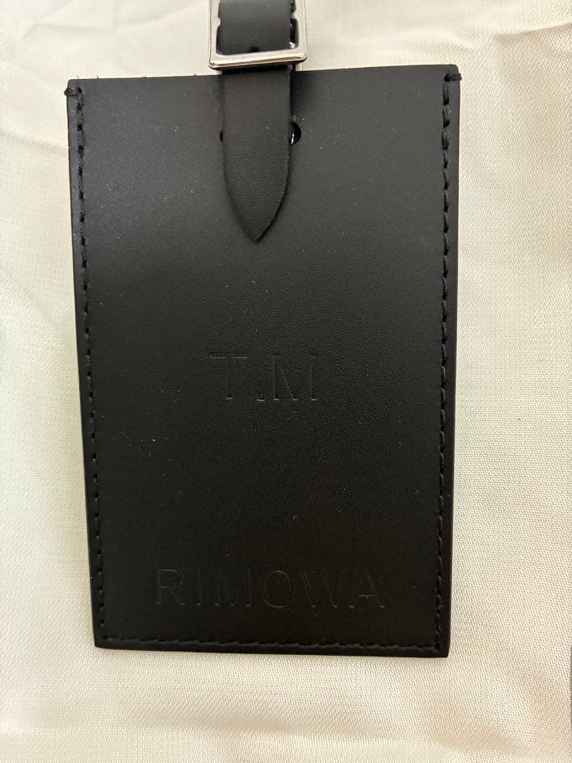 【ヒロポン】RIMOWA エッセンシャル キャビン S ブラック
