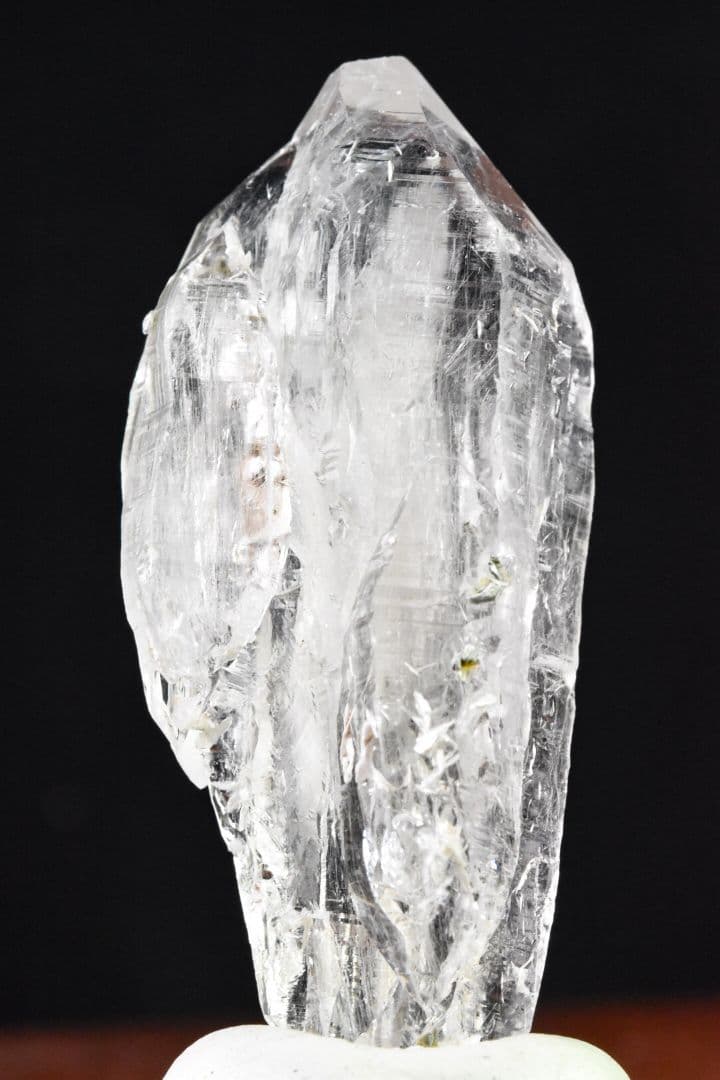 パキスタンスカルドゥ産 トレモライトインクォーツDT