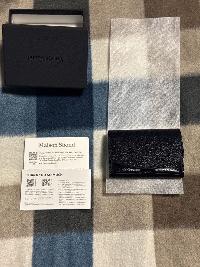 ミッキーマウスMaison Sbond 黒い三つ折り財布　メゾンエスボンド