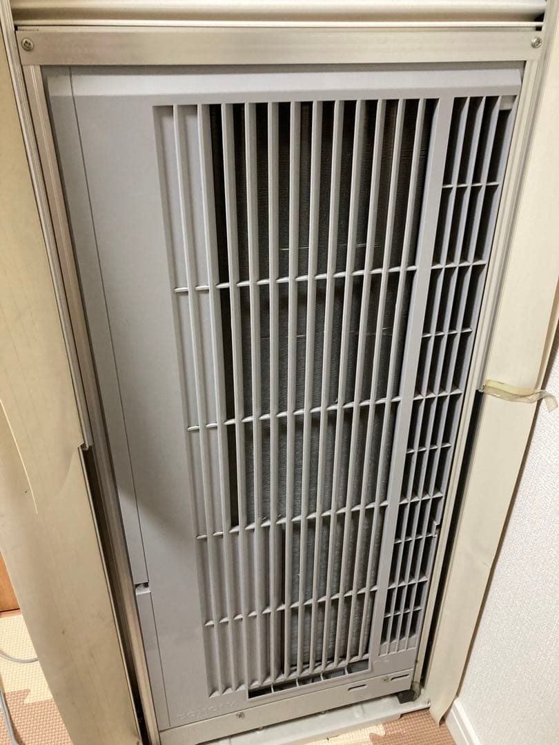 コロナ　ウィンドエアコン　CW-F1620