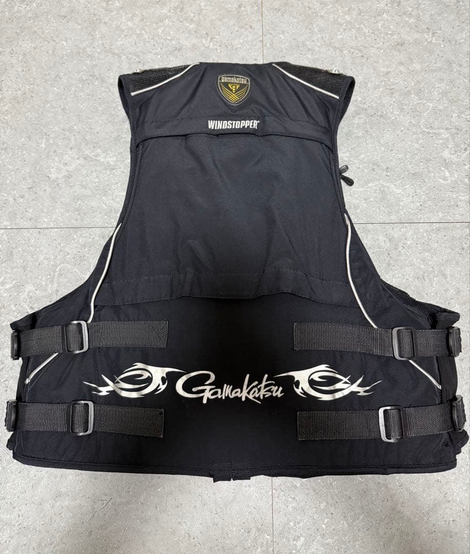 がまかつ　ライフジャケット Lサイズ　Windstopper ブラック×シルバー
