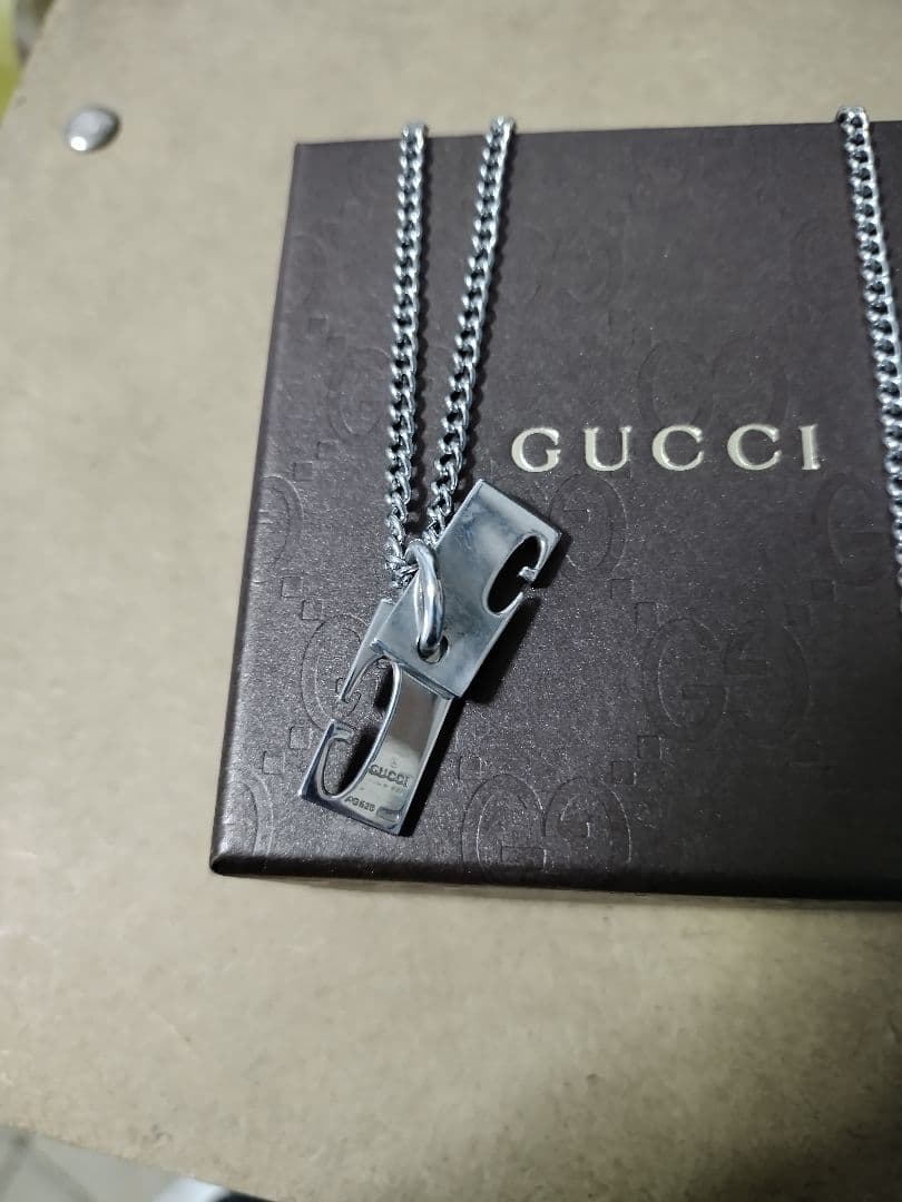GUCCI グッチ ダブルプレートGネックレスイタリア製 高級感あり 良好品