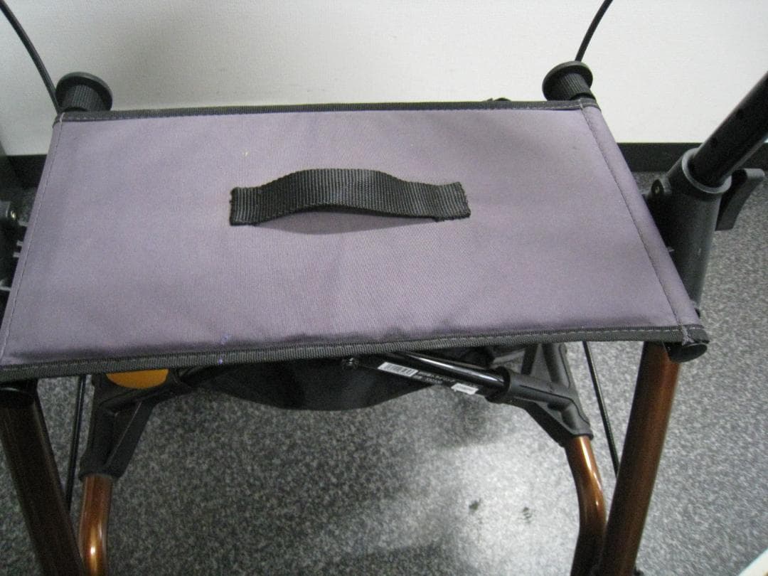 アロン化成 トライリンク　安寿 シルバーカー 手押し車 歩行器