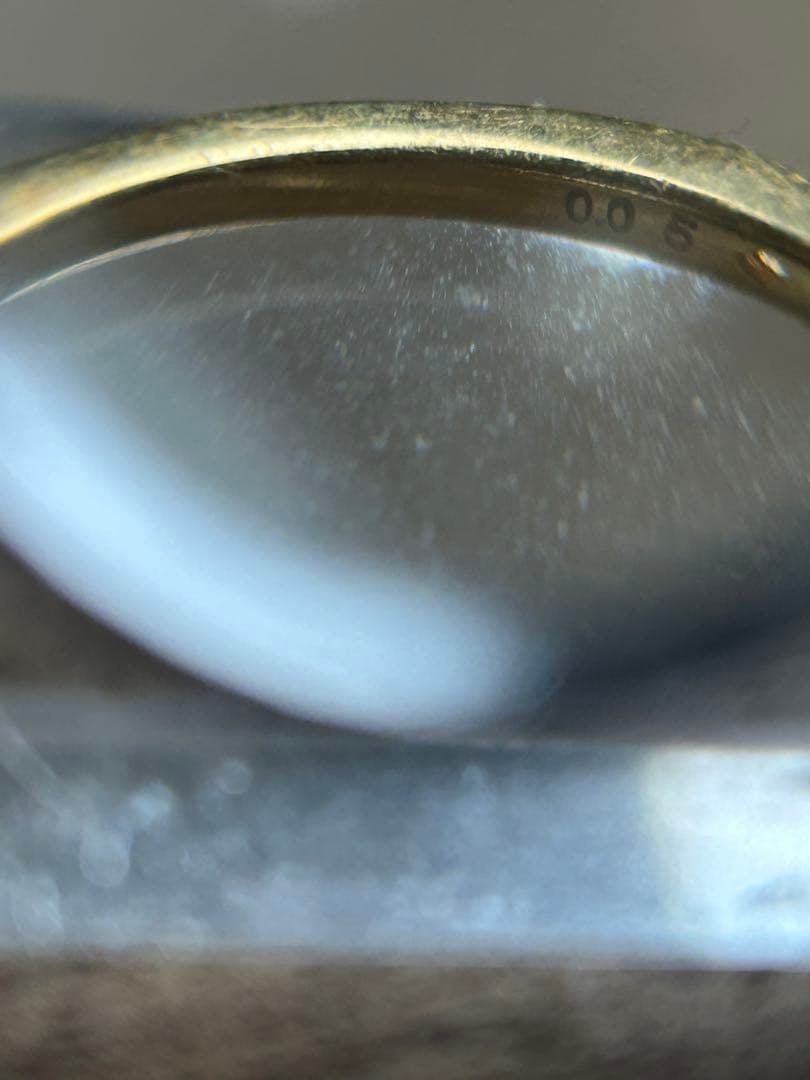 K18YG レリーフ　リング　メレダイヤ合計0.05ct 9号
