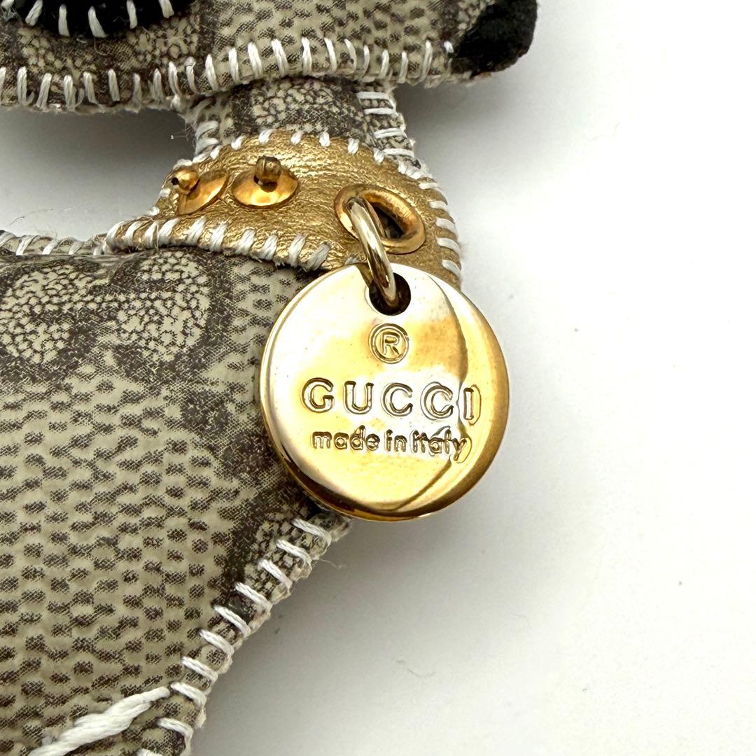 GUCCI グッチ GGキャンバス グッチョリ チワワ チャーム キーリング