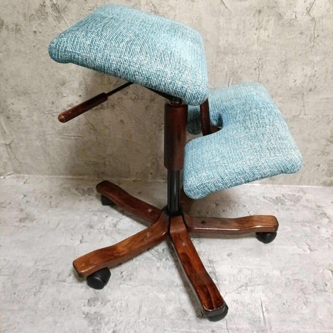 【希少品】　STOKKE バランスチェア ウィング　腰痛対策　姿勢矯正