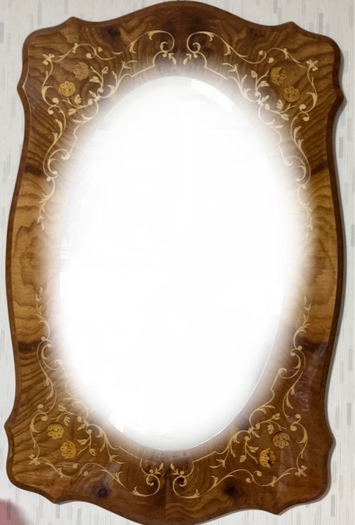 ヨーロッパ　イタリア製　鏡　かがみ