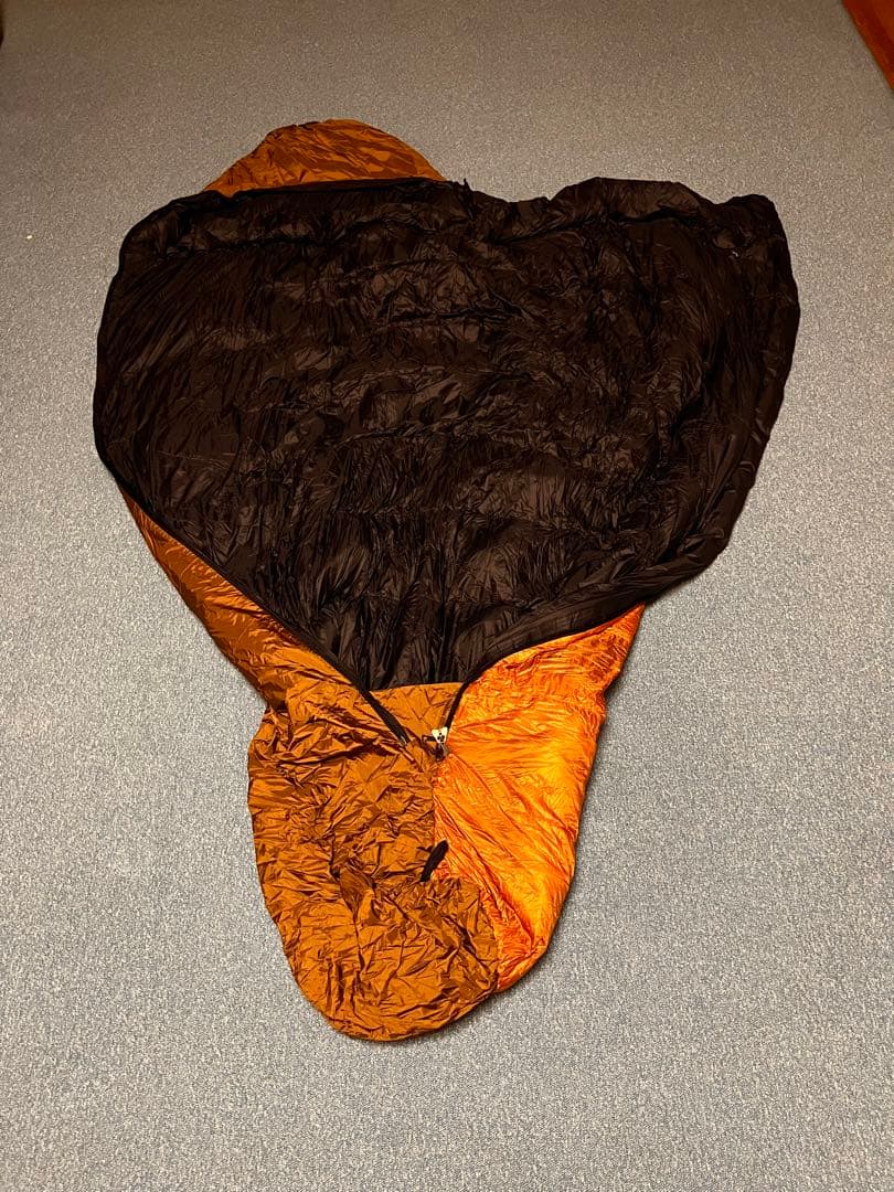 NANGA 秀岳荘モデル　シュラフ　1000 オーロラ