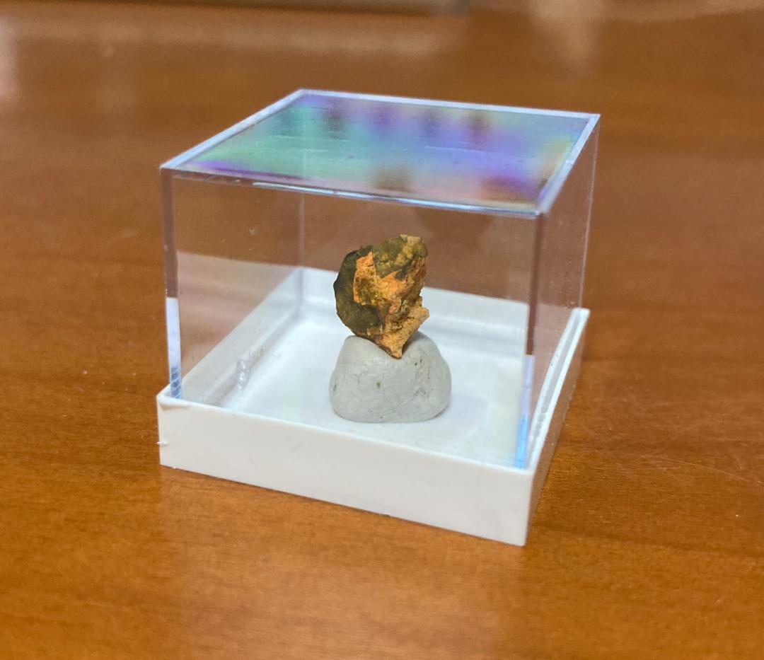 【希少】コンゴ産　ピッチブレンド・キュライト・ソディアイト