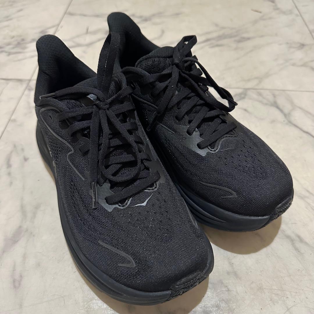 HOKA CLIFTON 10 ブラック ワイド