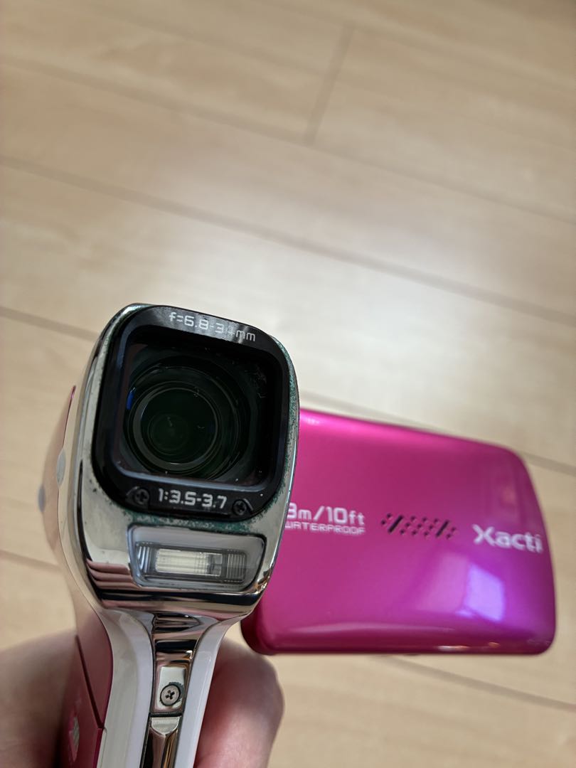 【ムービーカメラ】Xacti ザクティー　SANYO 防水